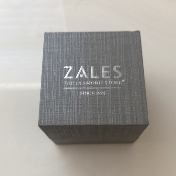 1/8 CT. T.W. Diamond Love Knot Stud Earrings in 20K White Gold - Picture 3 of 5